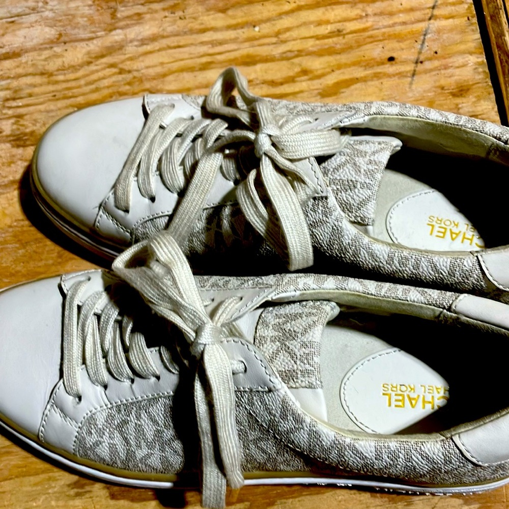 Michael Kors women’s sneakers size 7m